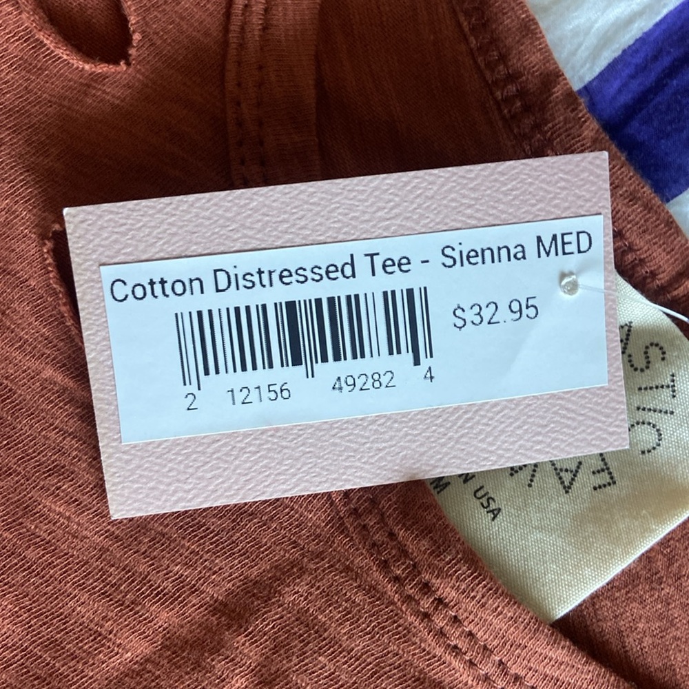 Distressed Rust Top - Picture 5 of 6